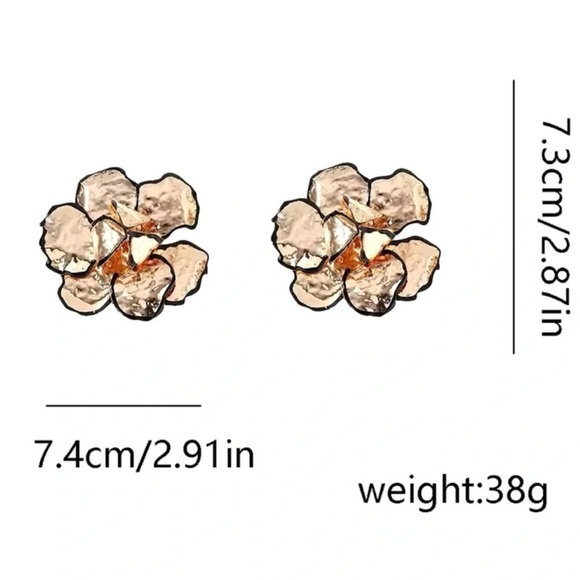 Zara Gold Metal Flower Earrings - Picture 14 of 14